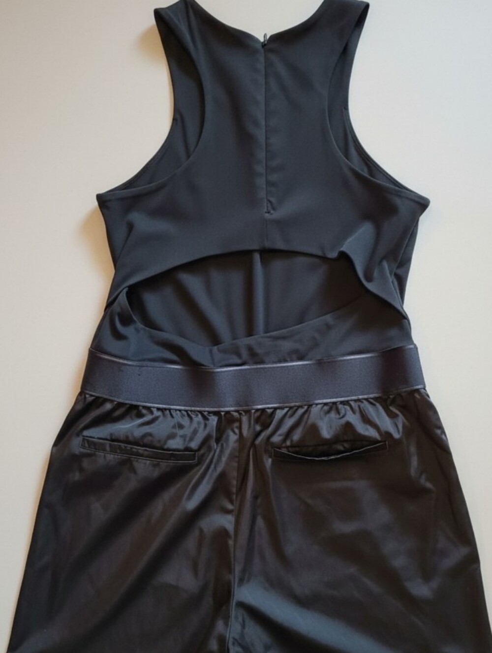 Victoria’s Secret Effortless Chic Jumpsuit | Black Satin Finish | XL - Picture 6 of 10